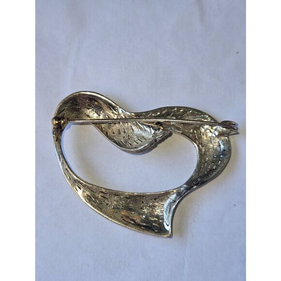 Vintage 925 Sterling Silver Marcasite Twisted Ribbon Heart Pin Brooch - Picture 2 of 3